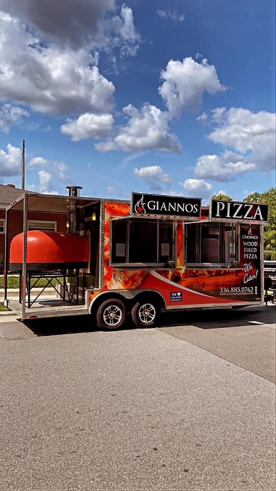 Giannos Wood Fired Pizza Trailer food truck profile image