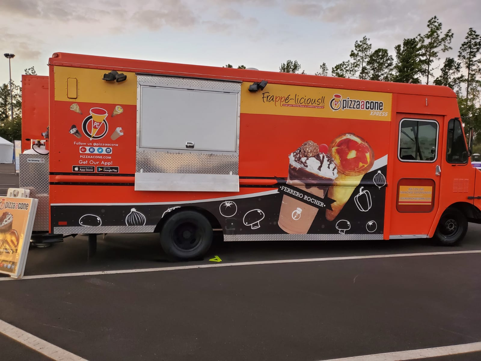 Pizza a Cone Xpress food truck profile image