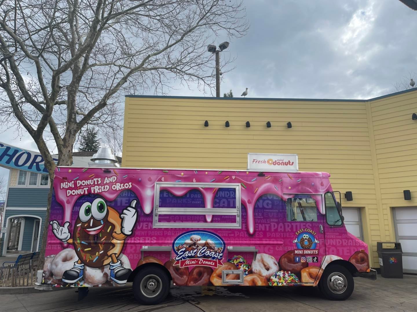 East Coast Mini Donuts food truck profile image