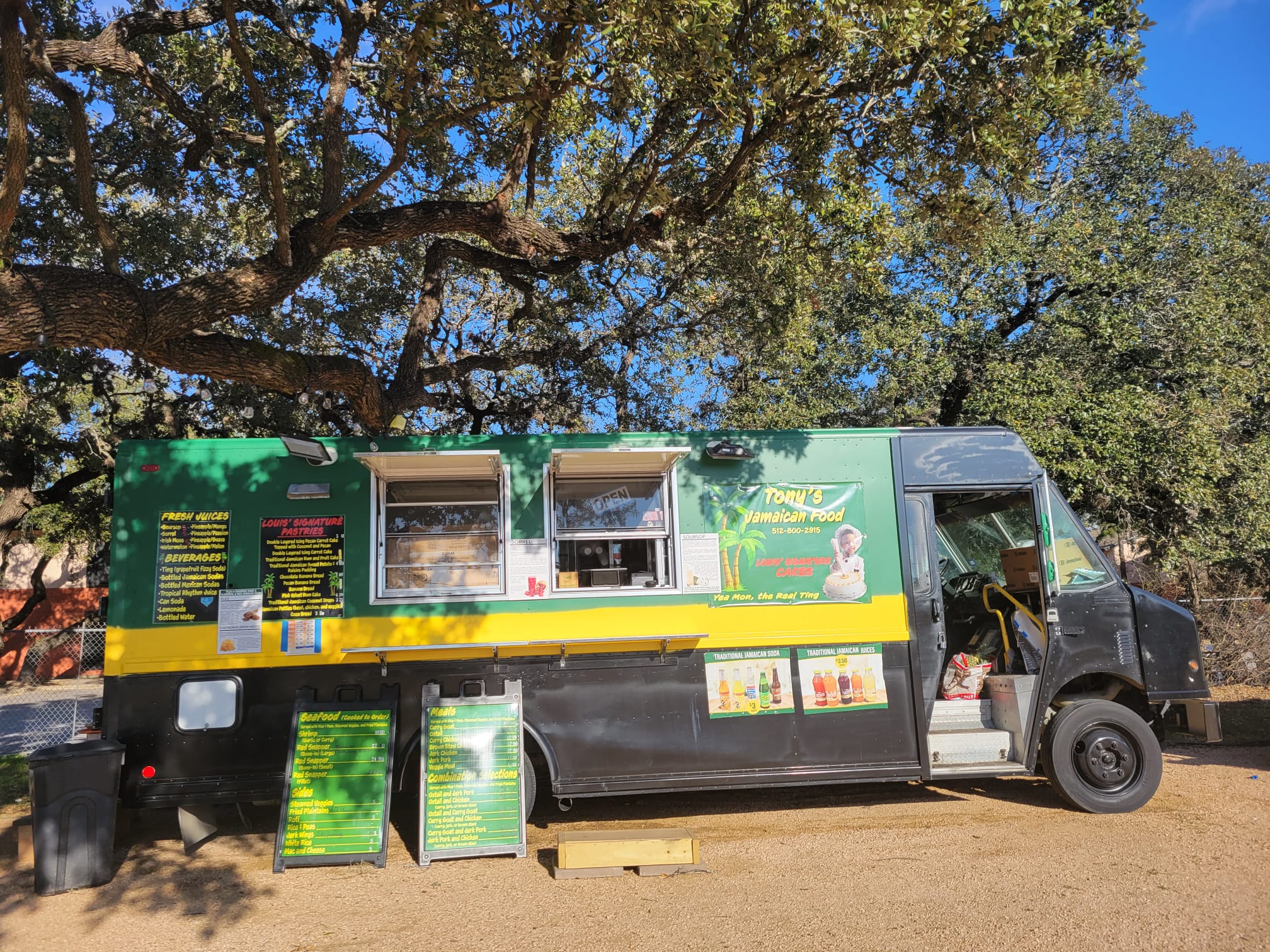 Tony's Jamaican Food food truck profile image
