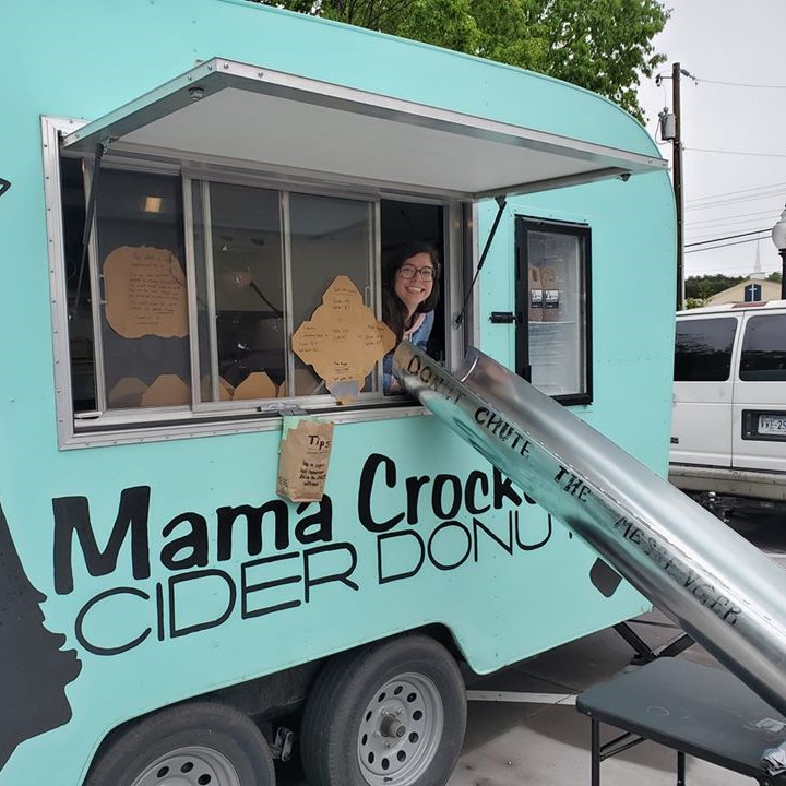 Mama Crockett Mega Wagon_old food truck profile image
