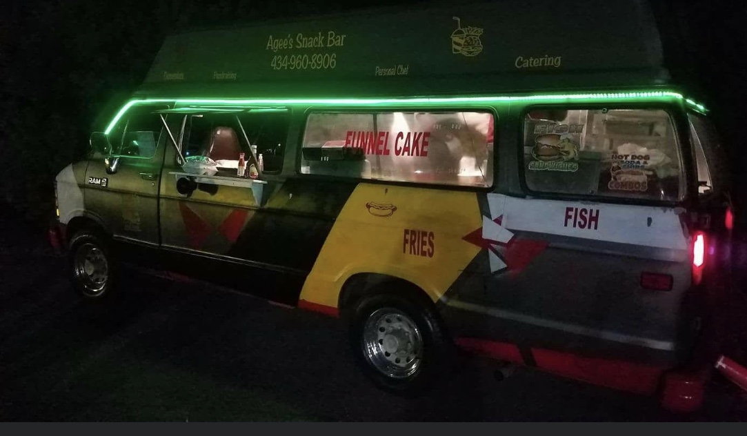 Agee’s Snack Bar food truck profile image