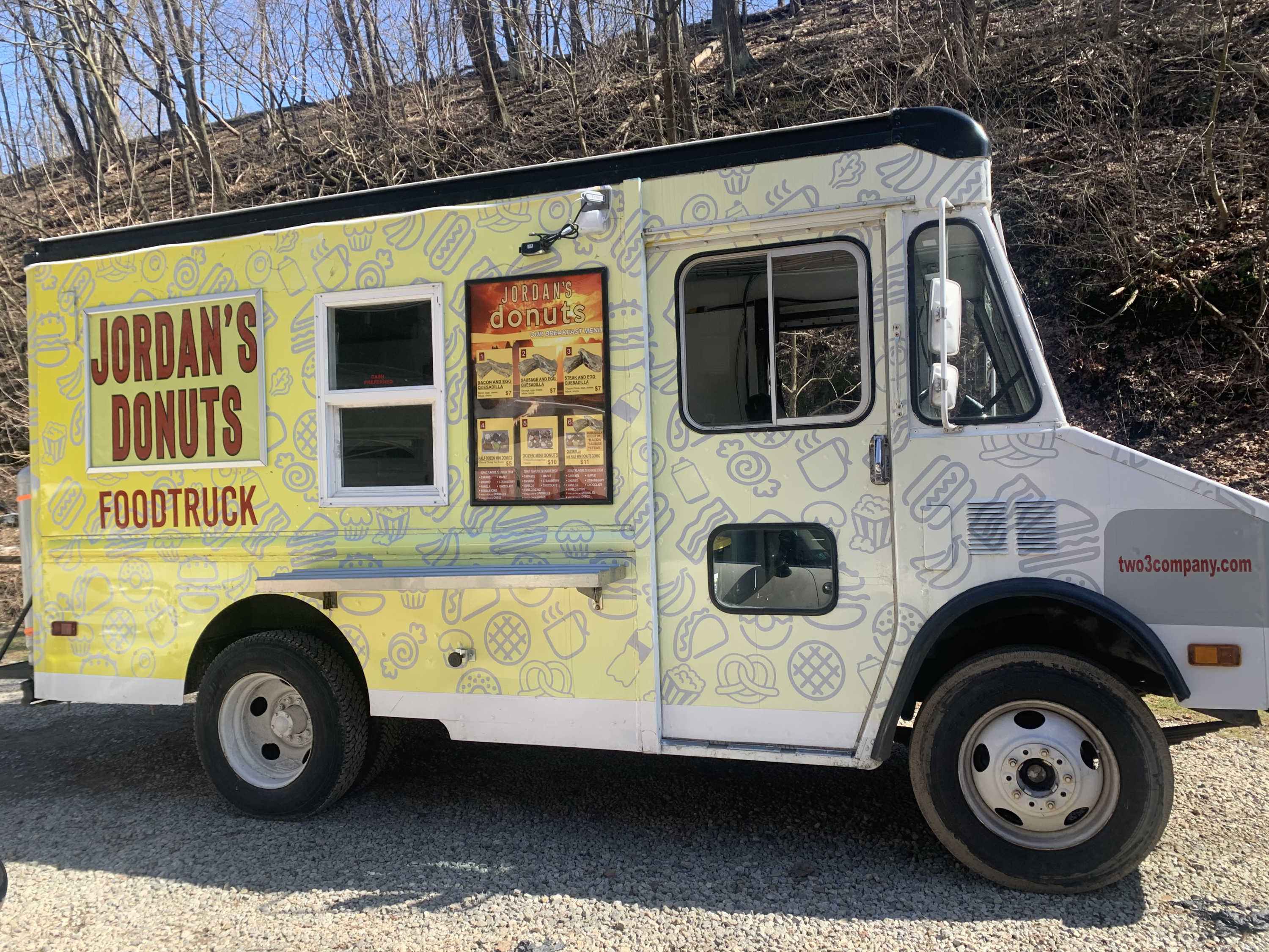 Jordan’s Donuts food truck profile image