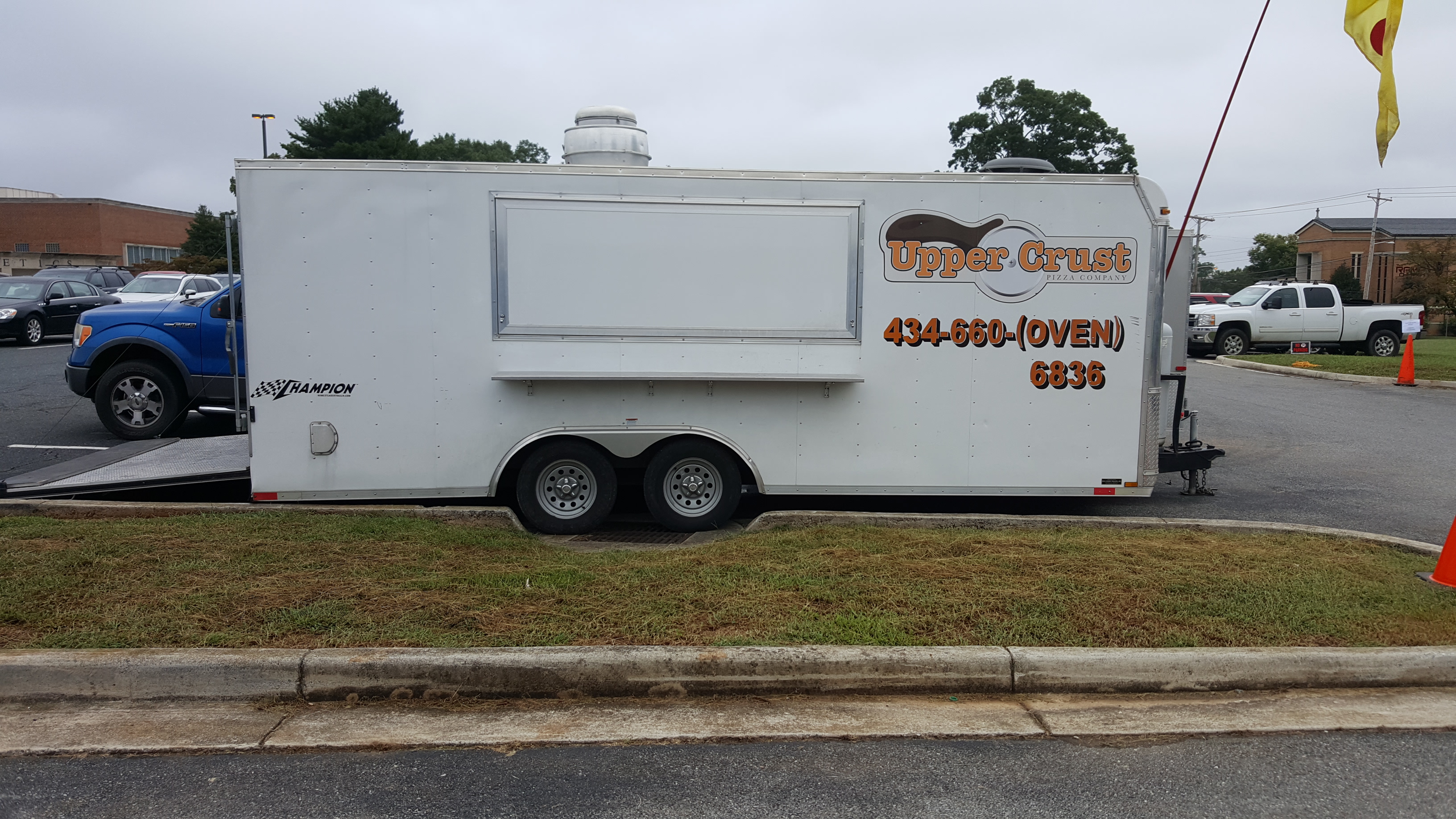 Upper Crust TRAILER food truck profile image