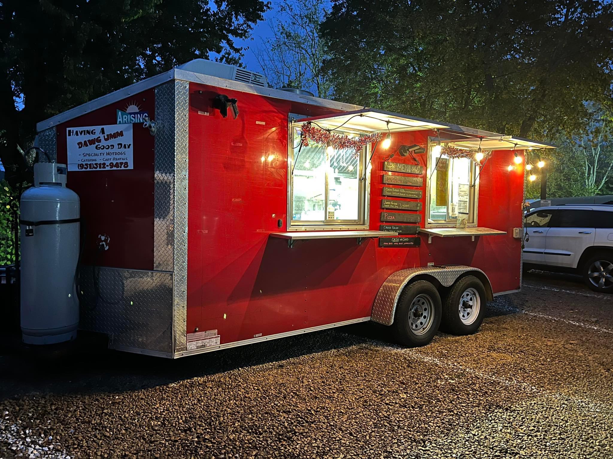 Dawg Umm Mobile Kitchen food truck profile image