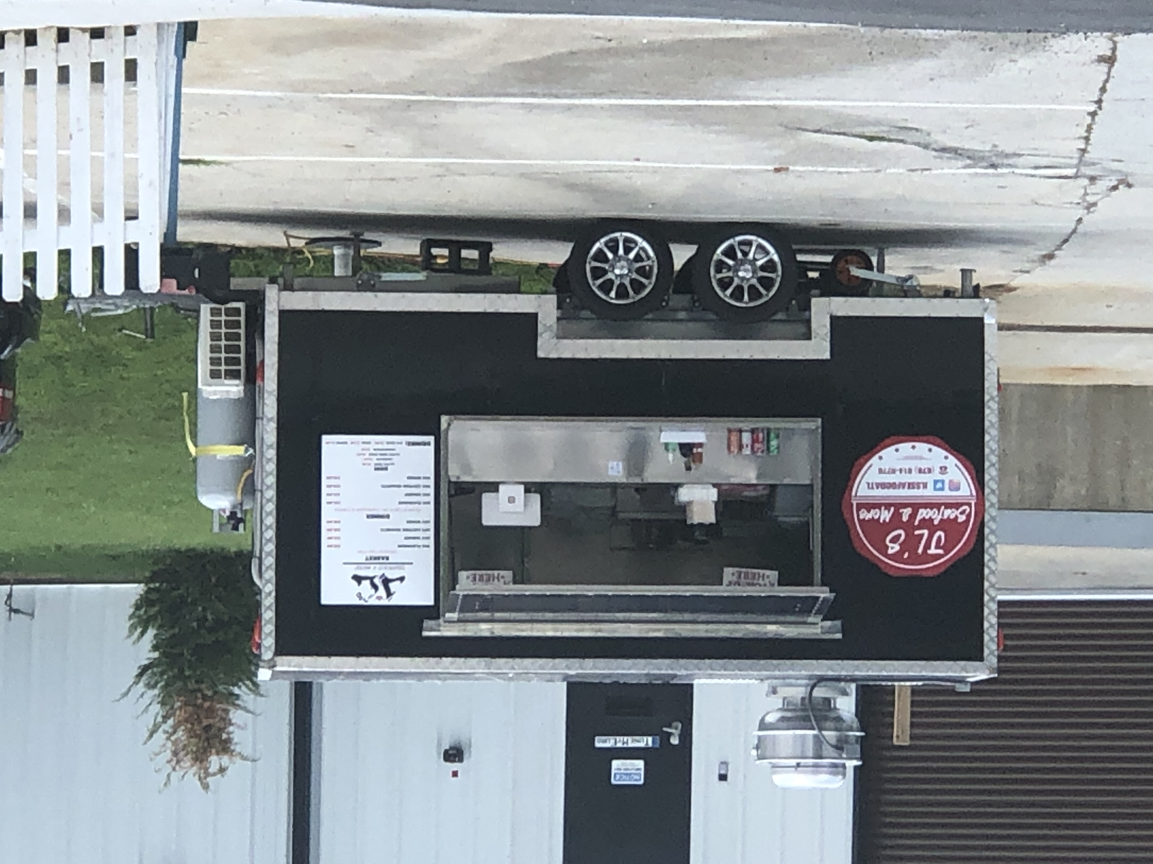 JL’S Seafood and More food truck profile image