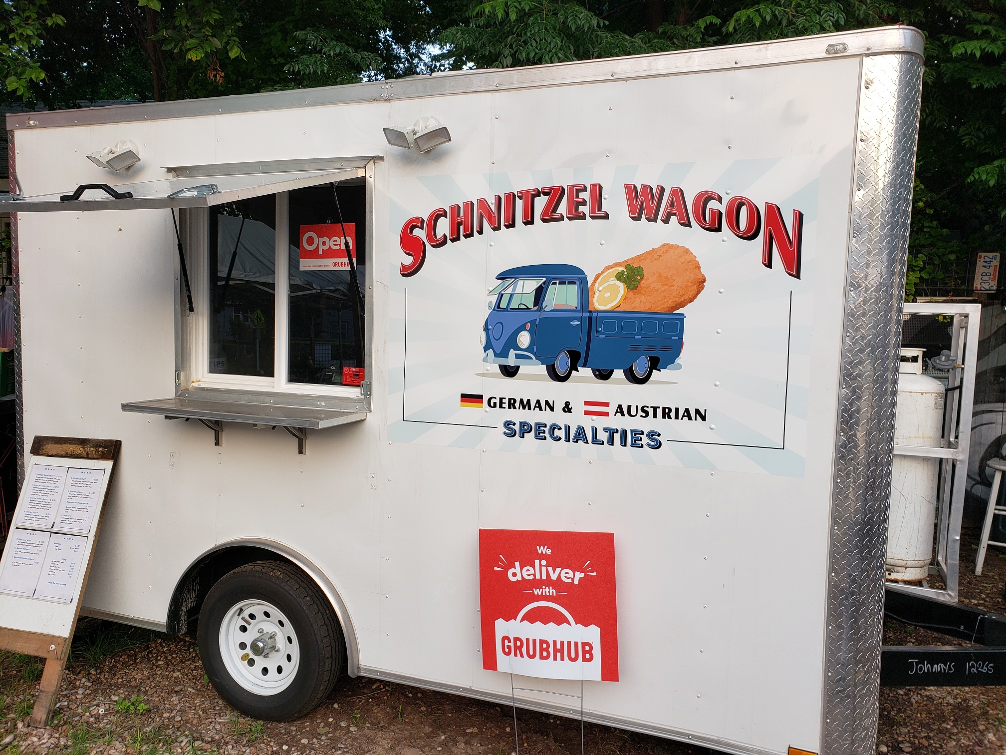 Schnitzel Wagon food truck profile image