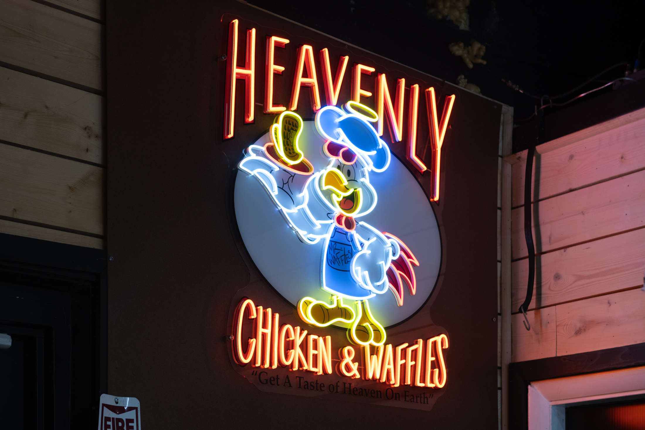 Heavenly Chicken & Waffles food truck profile image
