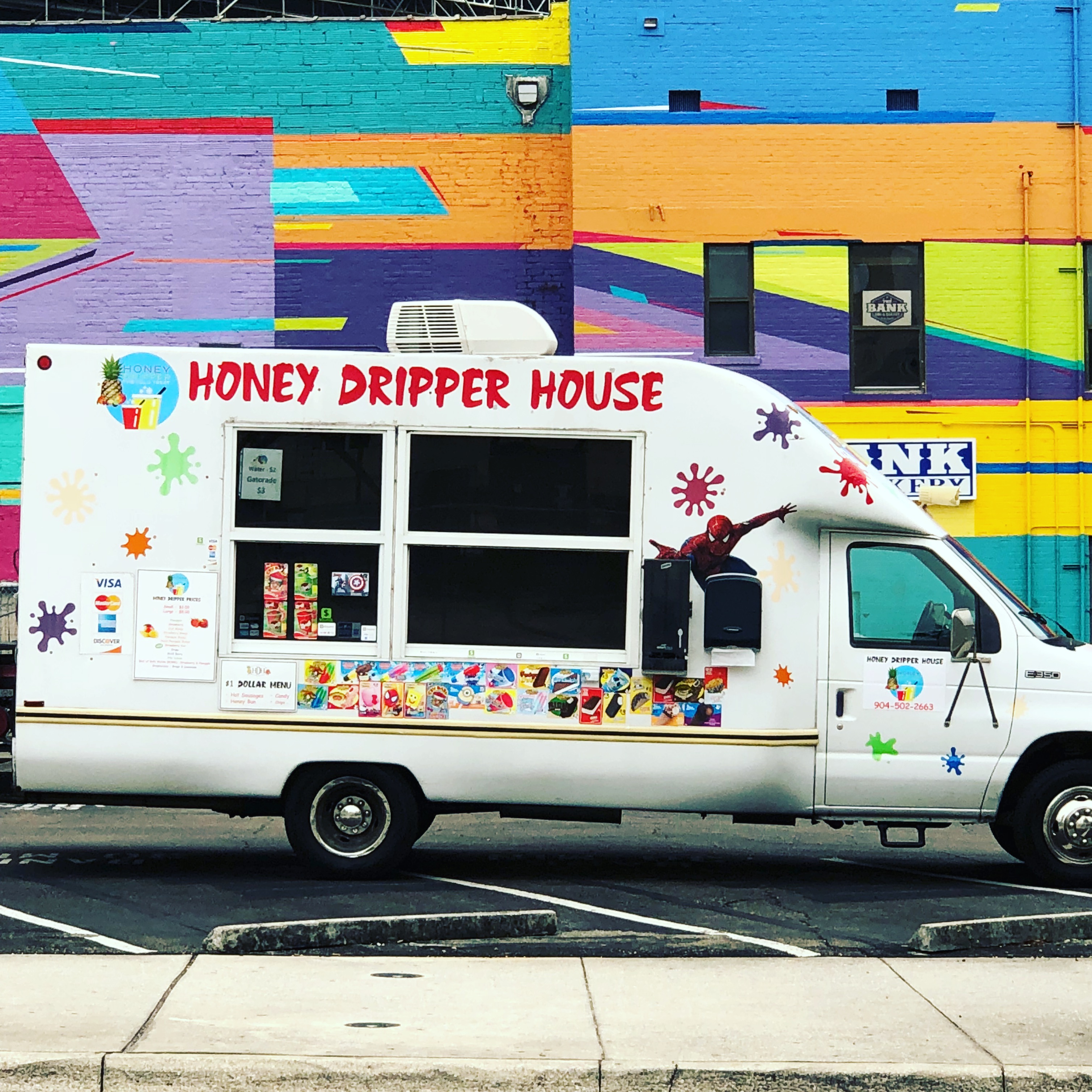 Honey Dripper House, LLC_old food truck profile image