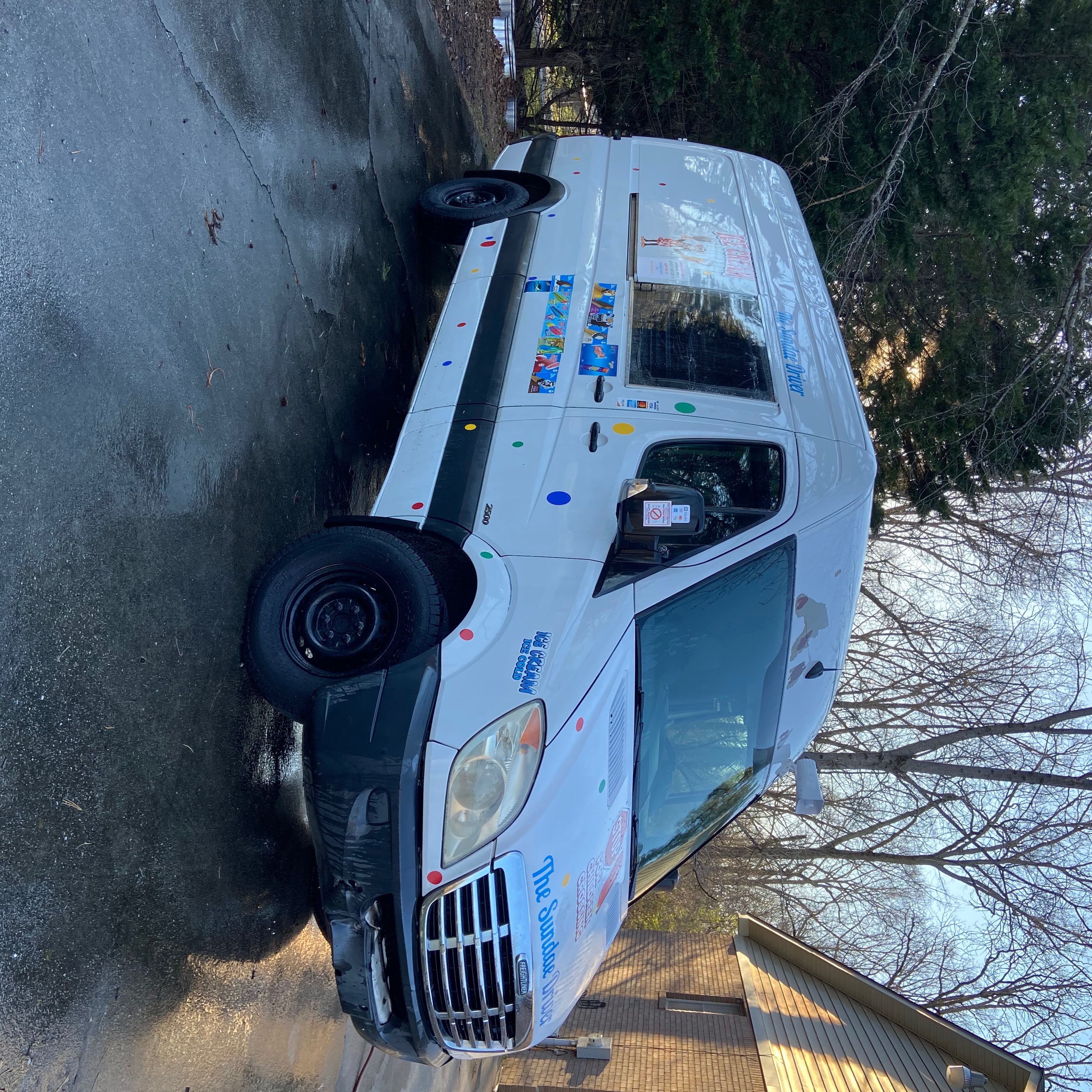 The Sundae Driver  food truck profile image