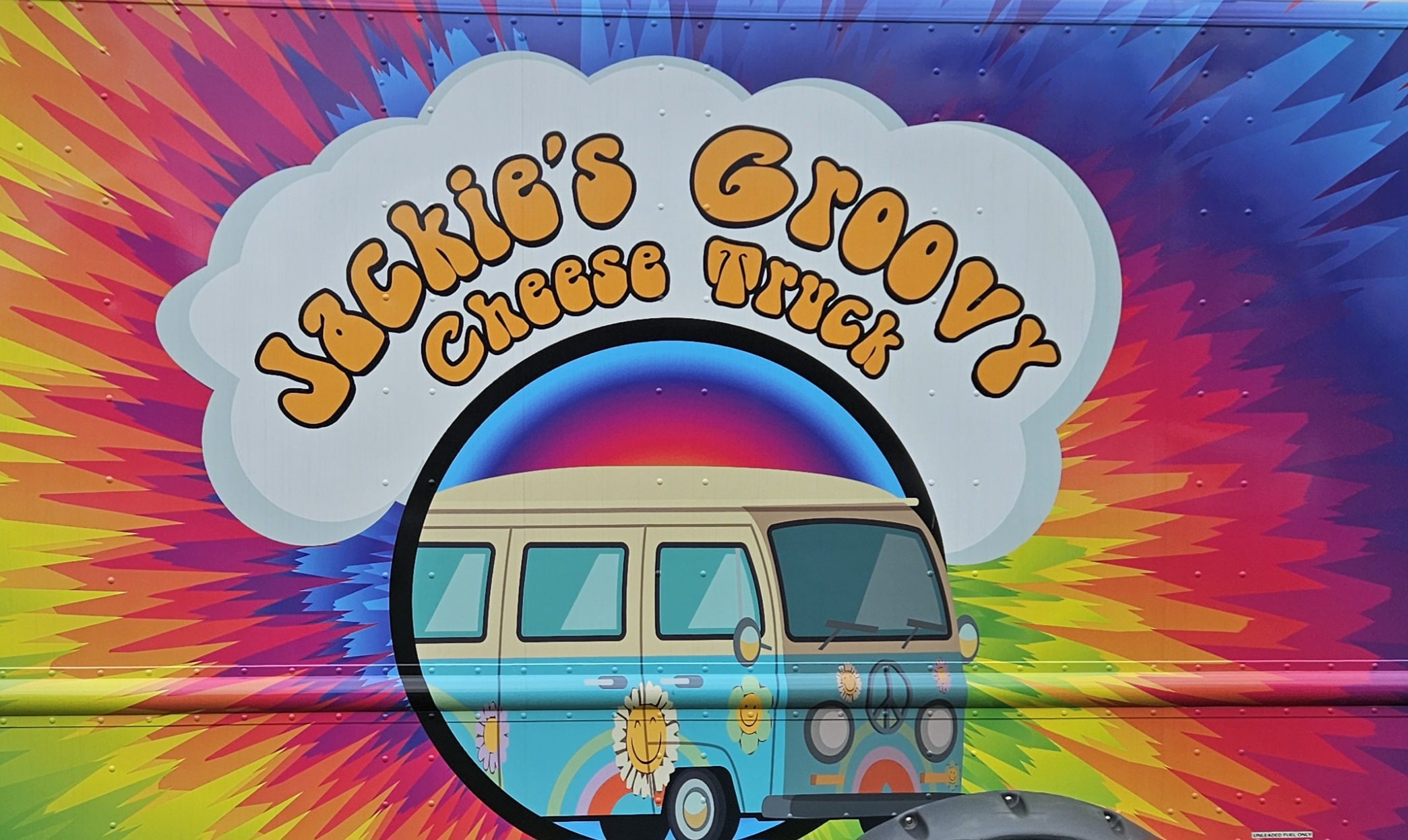 Jackie's Groovy Cheese Truck food truck profile image
