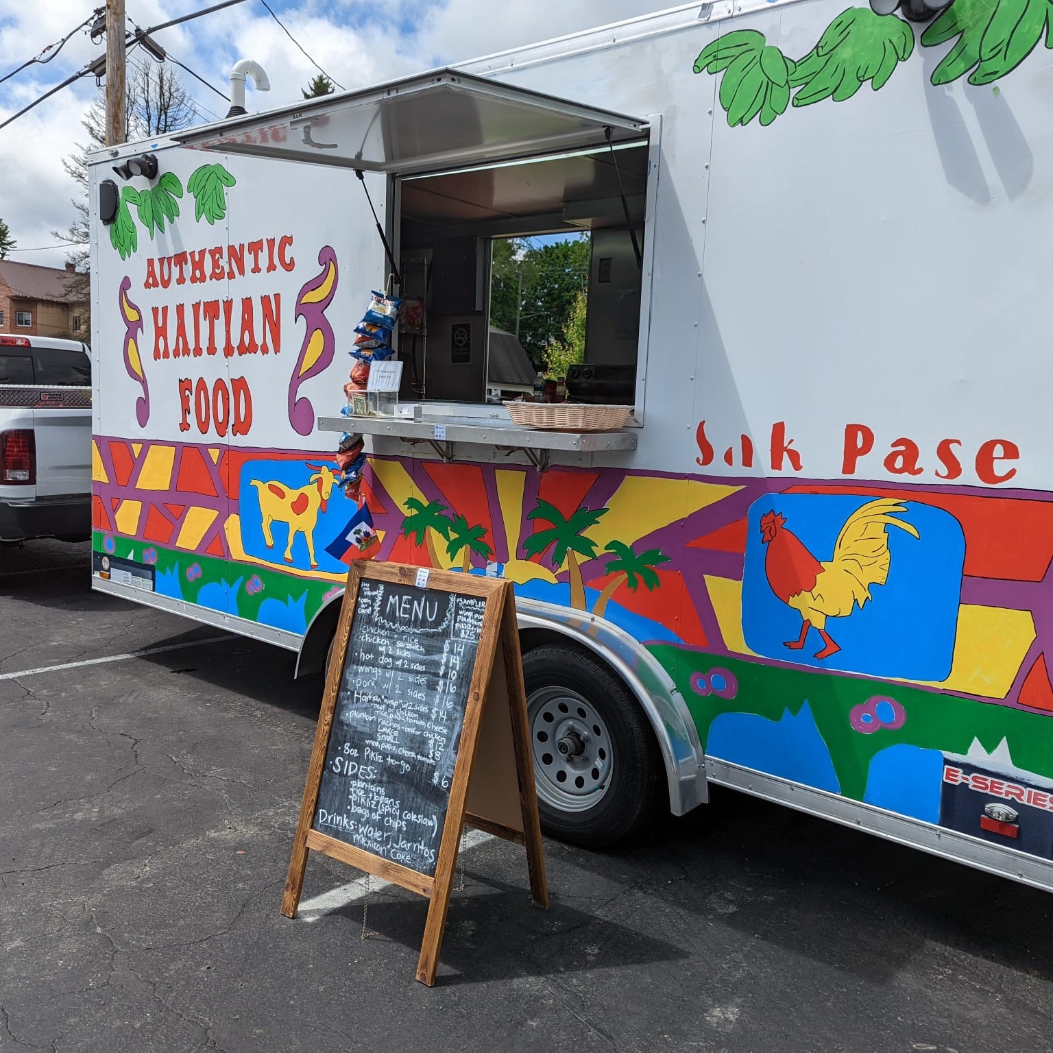 Sak Pase food truck profile image